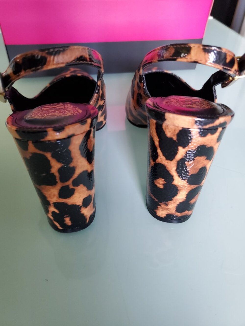 Fancy Heel Shoes - Picture 3 of 4